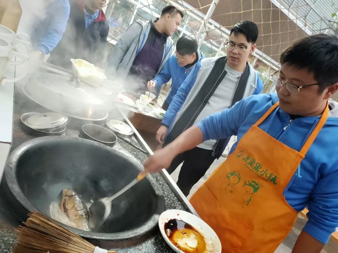 1583398098917318dKr0.jpg 瀝青瓦12.jpg