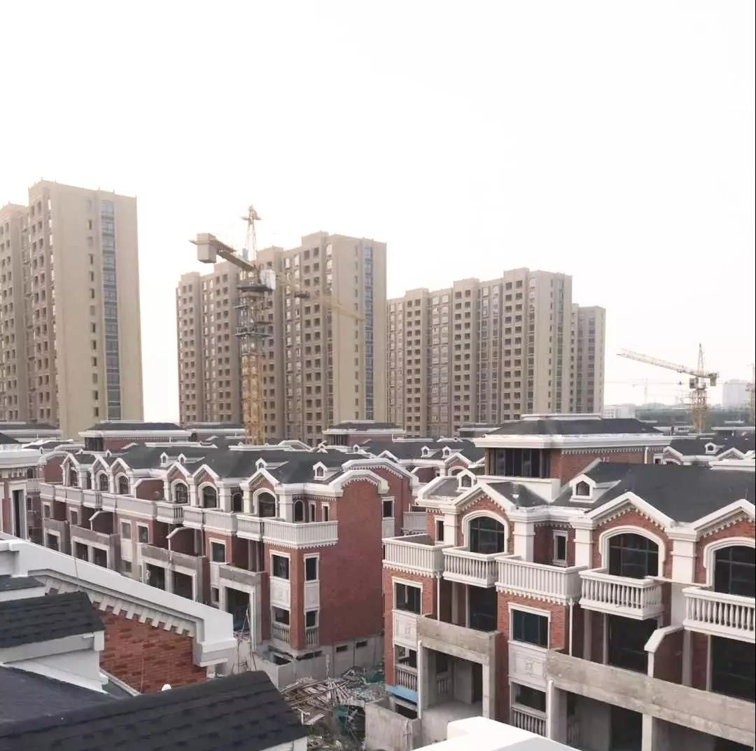 1583455826442727qLha.jpg 瀝青瓦4.jpg